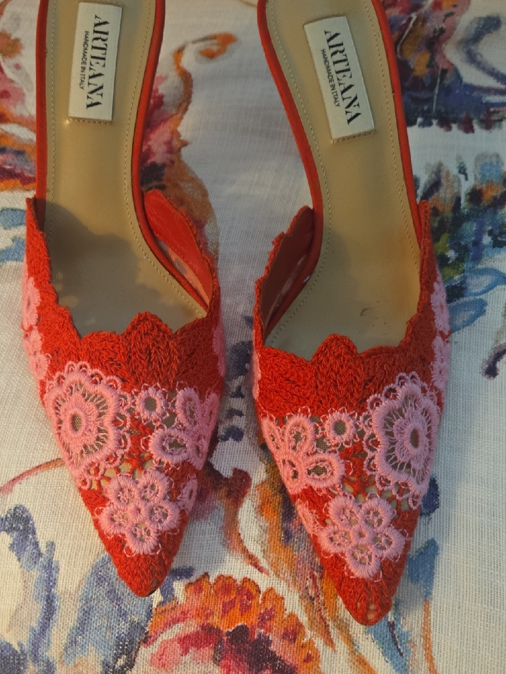 Artefana Red & Pink Lace Pointed-Toe Women's Mules